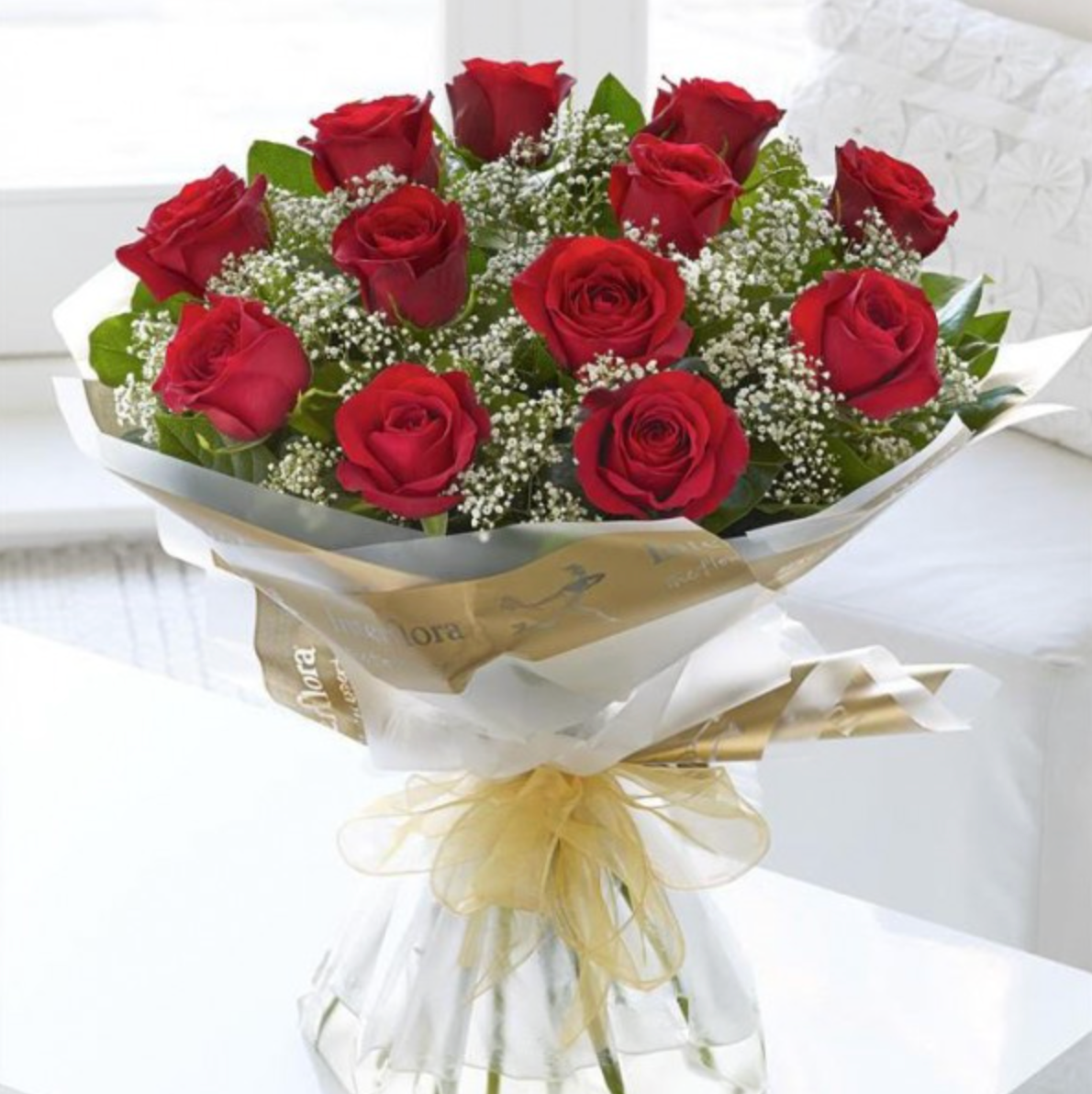 12 Heavenly Red Roses - Hand Tied